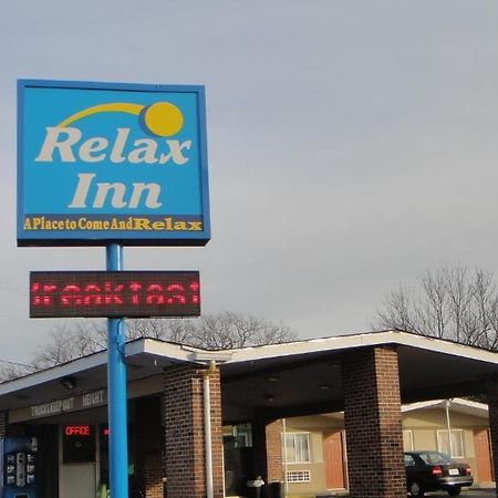 Relax Inn St. Robert Bagian luar foto